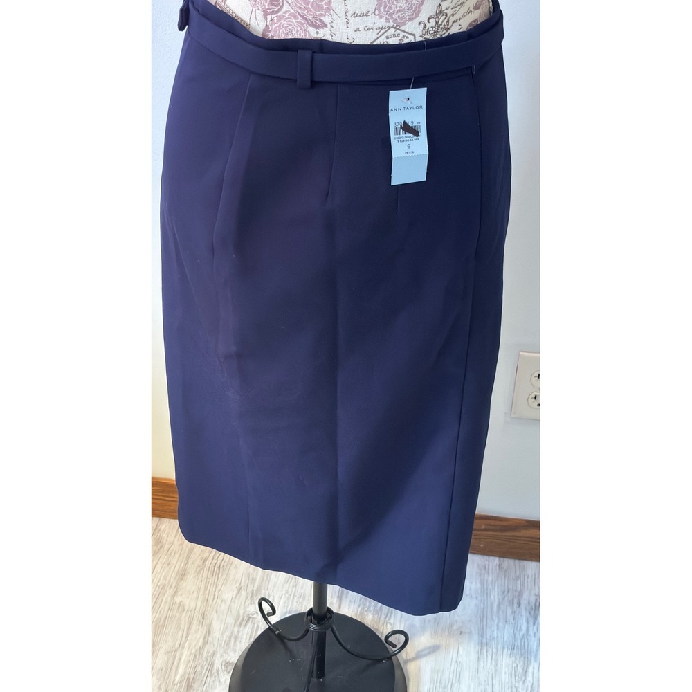 NWT Ann Taylor Petite Navy Blue Pencil Skirt With Belt Size 6